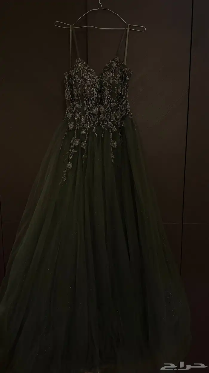 مجموعة فستانين فخمه للبيع بتبوك 0