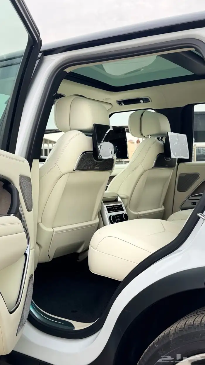 رنج روفر اوتو بيوغرافي 2025 اوف وايت 22