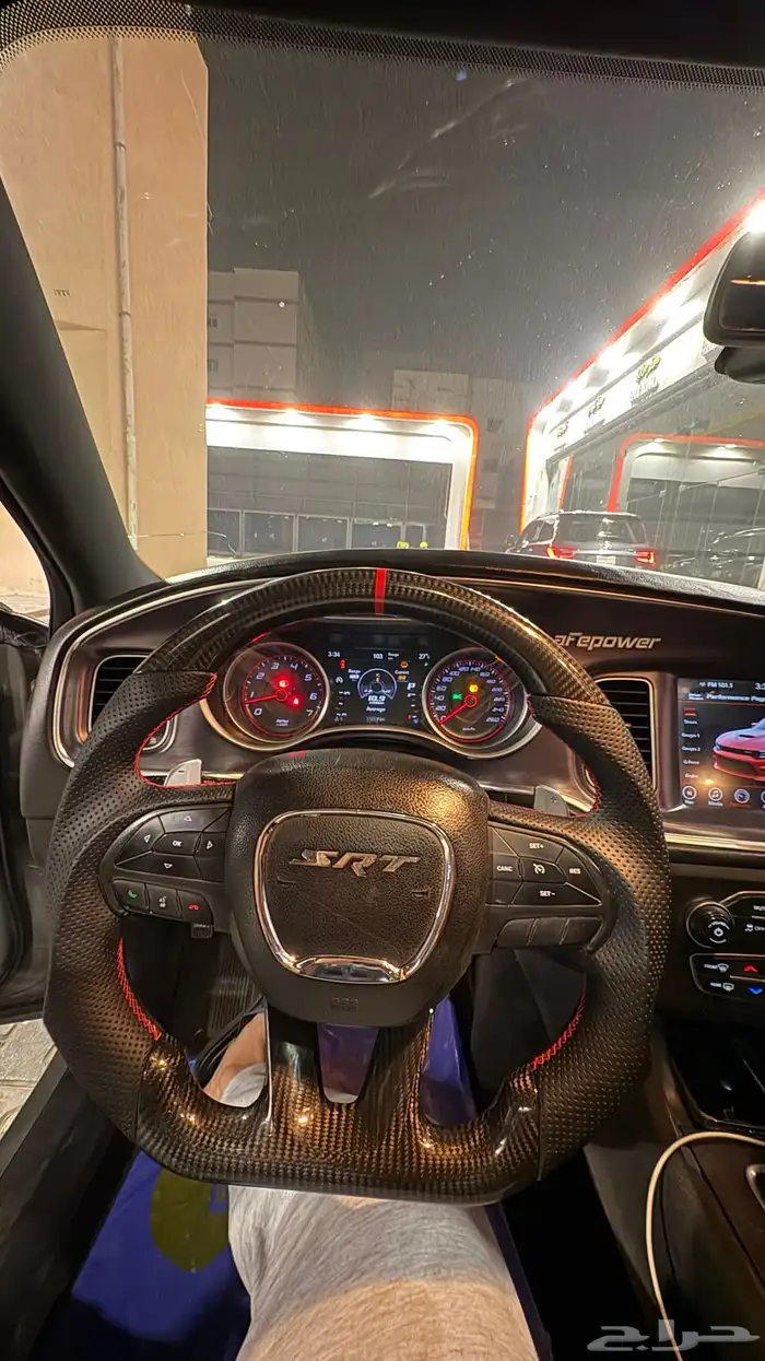 دودج SRT. 2018 تشارجر 12