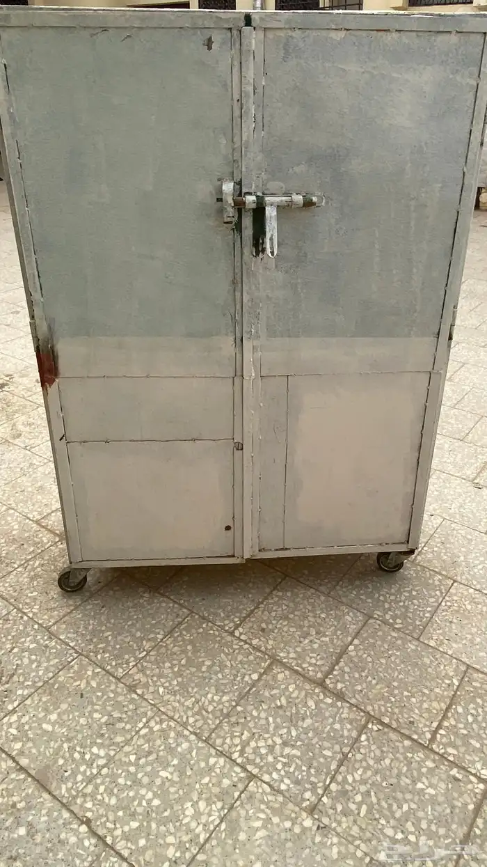 دولاب حديد مع كفرات 4 شد عالي 2