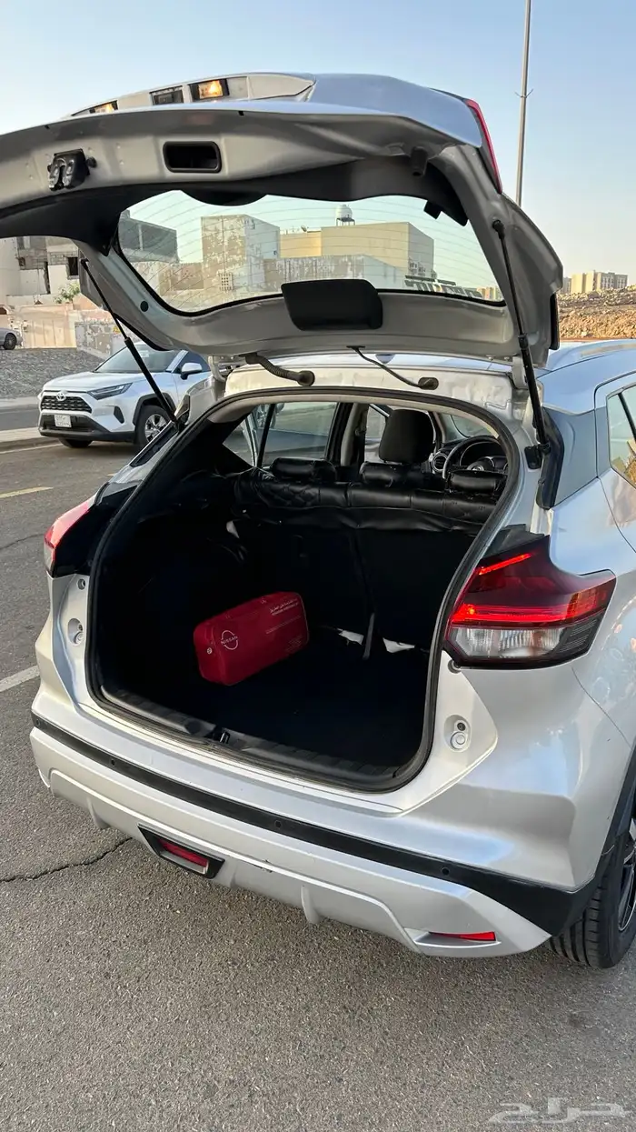 نيسان كيكس موديل 2022 ممشى قليل 12