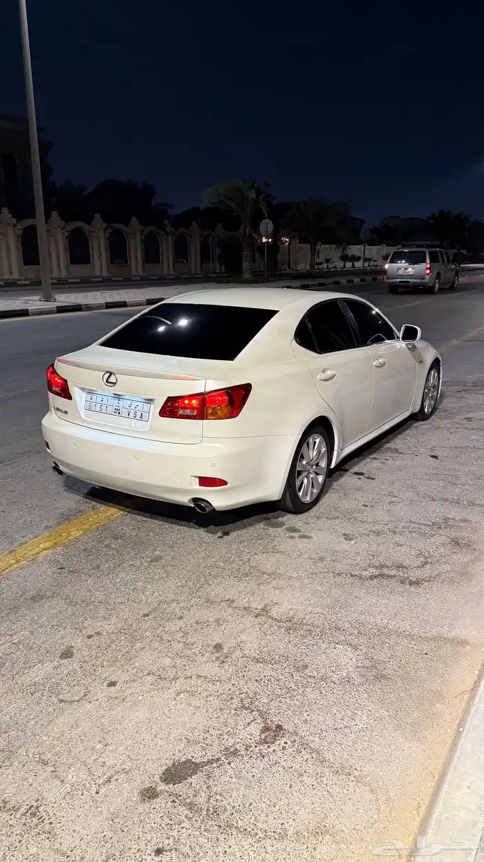 لكسزز is300 4
