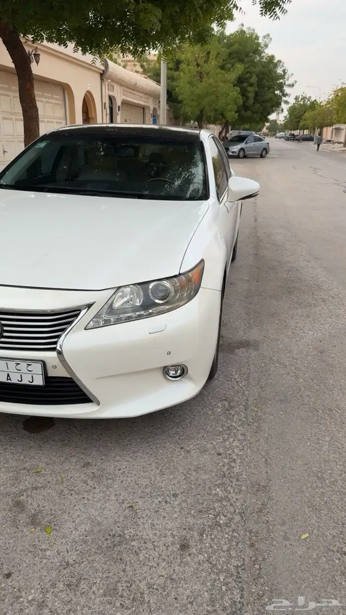 لكزس ES 2013 فل كامل DD للبيع 2