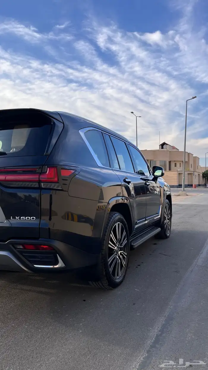 لكزس 2025 BB سعودي 4