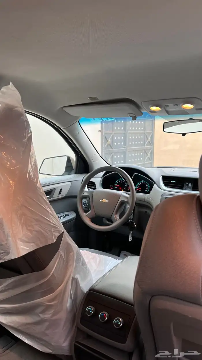 شفرولية ترافيس 2017V6 عداد قليل سعودي صيانات منتظمه بالوكال 60