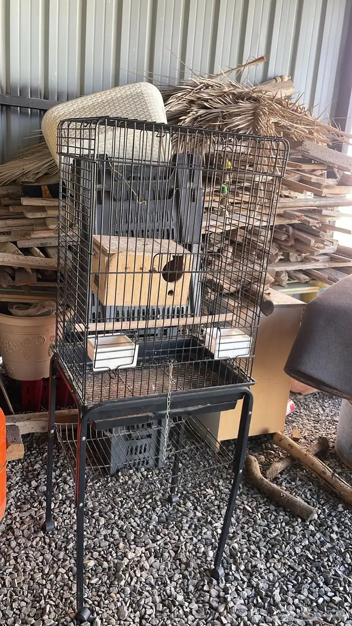 قفص للبيع كبير 1
