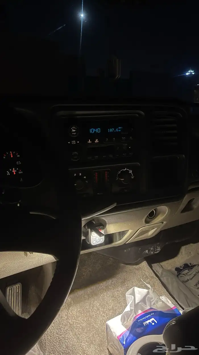 اضائه USB لسيارات 0