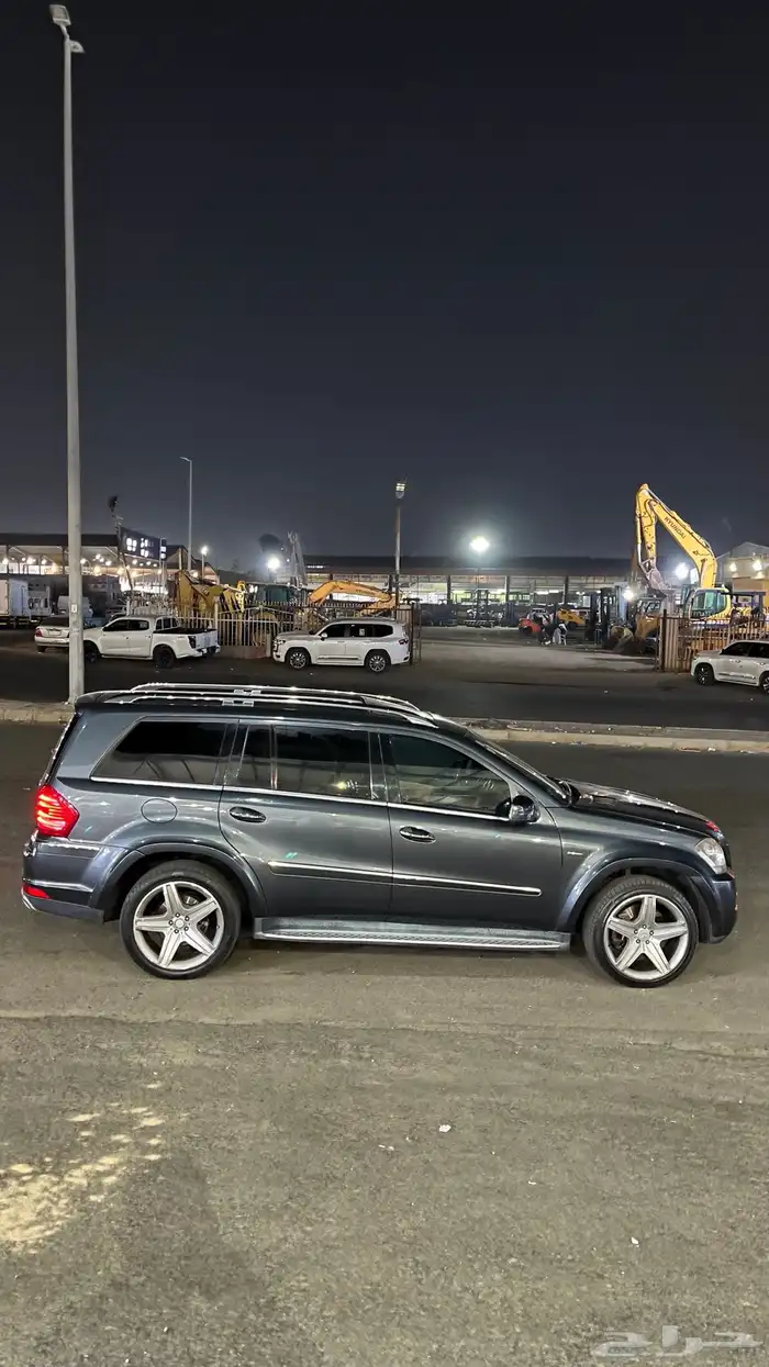 مرسيدس GL500 1