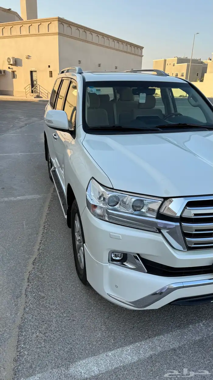 لاندكروزر GX.R 3 موديل 2018 شرط 5