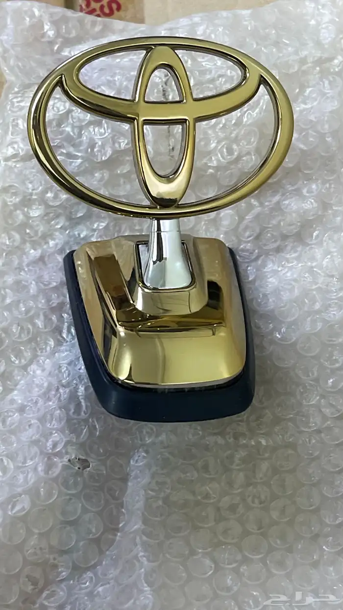 تمثال كبوت ذهبي لاندكروزر 98-2007 جديد اصلي 0