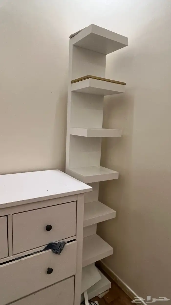 الدرج والرف للبيع 1
