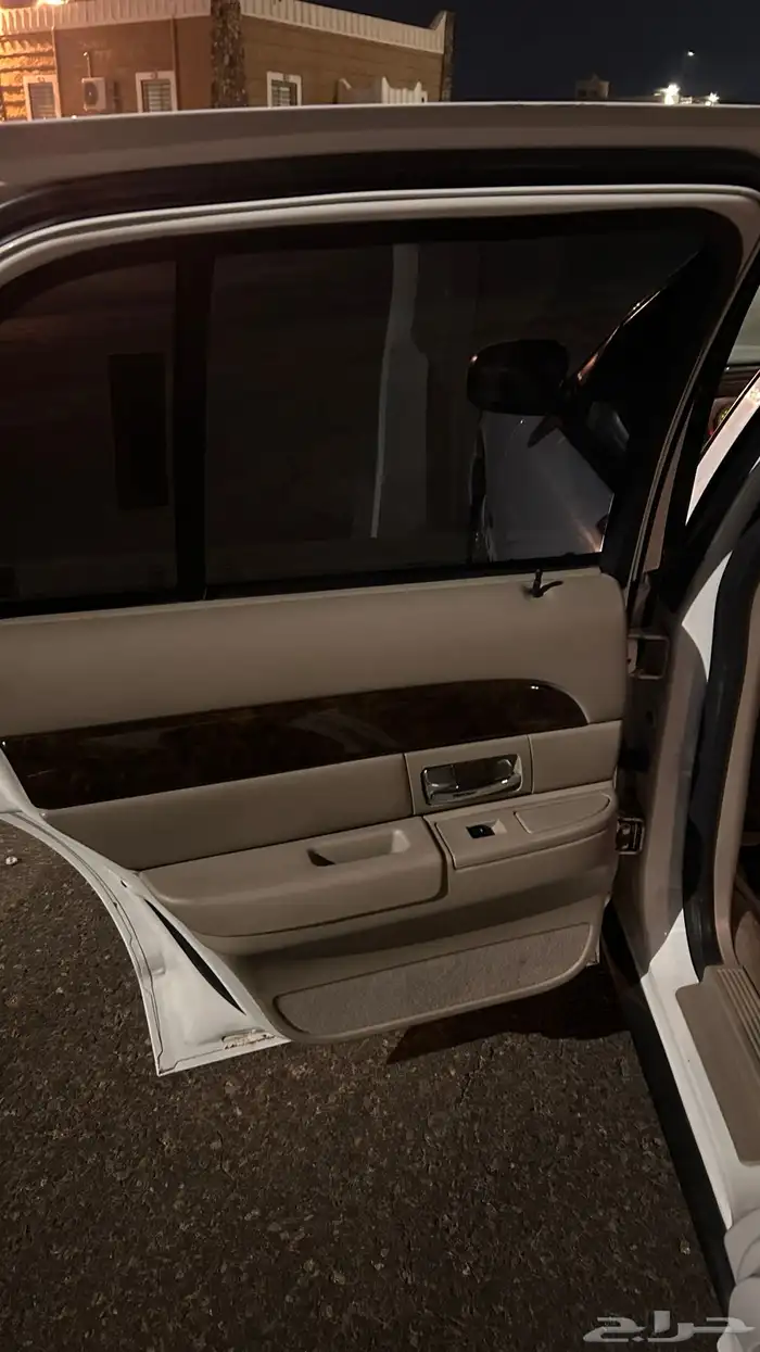 فورد ماركيز 2011 12