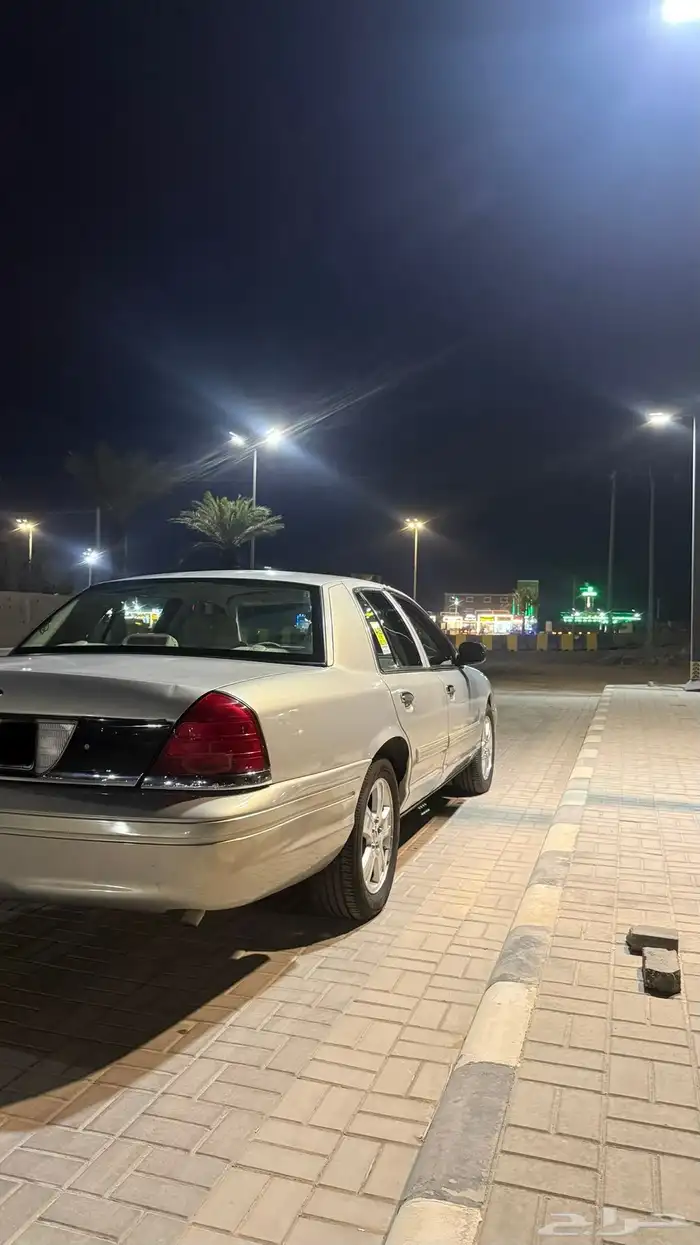 فورد كراون فكتوريا مدني 2012 3