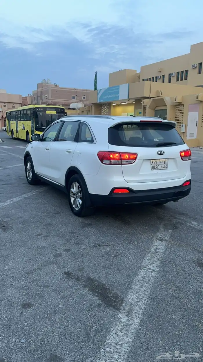 كيا سورنتو 2016 5
