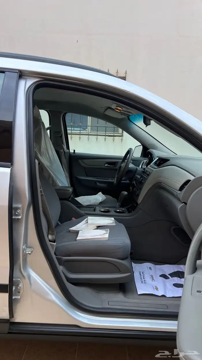 شفرولية ترافيس 2017V6 عداد قليل سعودي صيانات منتظمه بالوكال 48