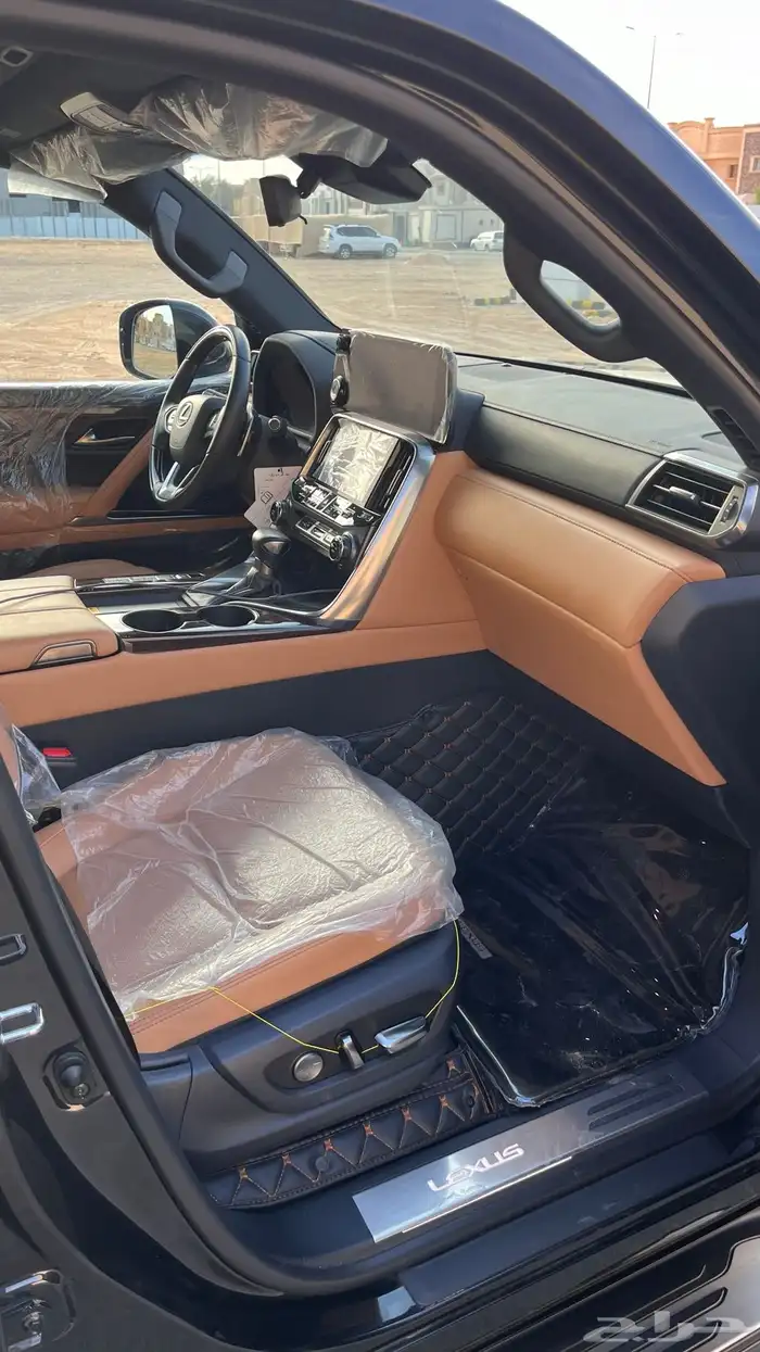 لكزس 2025 BB سعودي 9