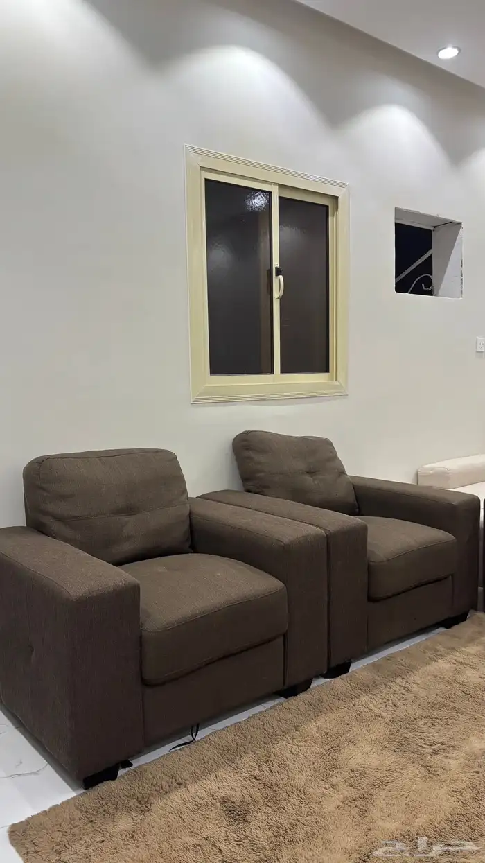 كنب للبيع بحاله جيده 0