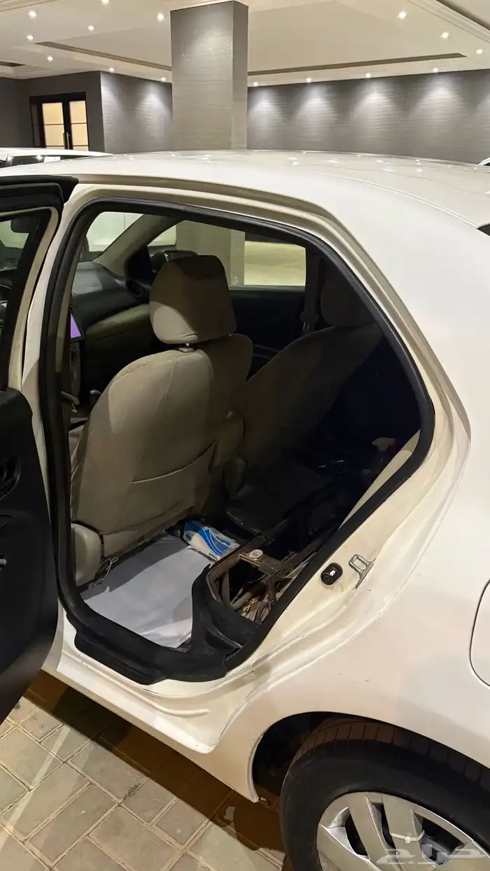 يارس 2007 قير اوتوماتيك 7