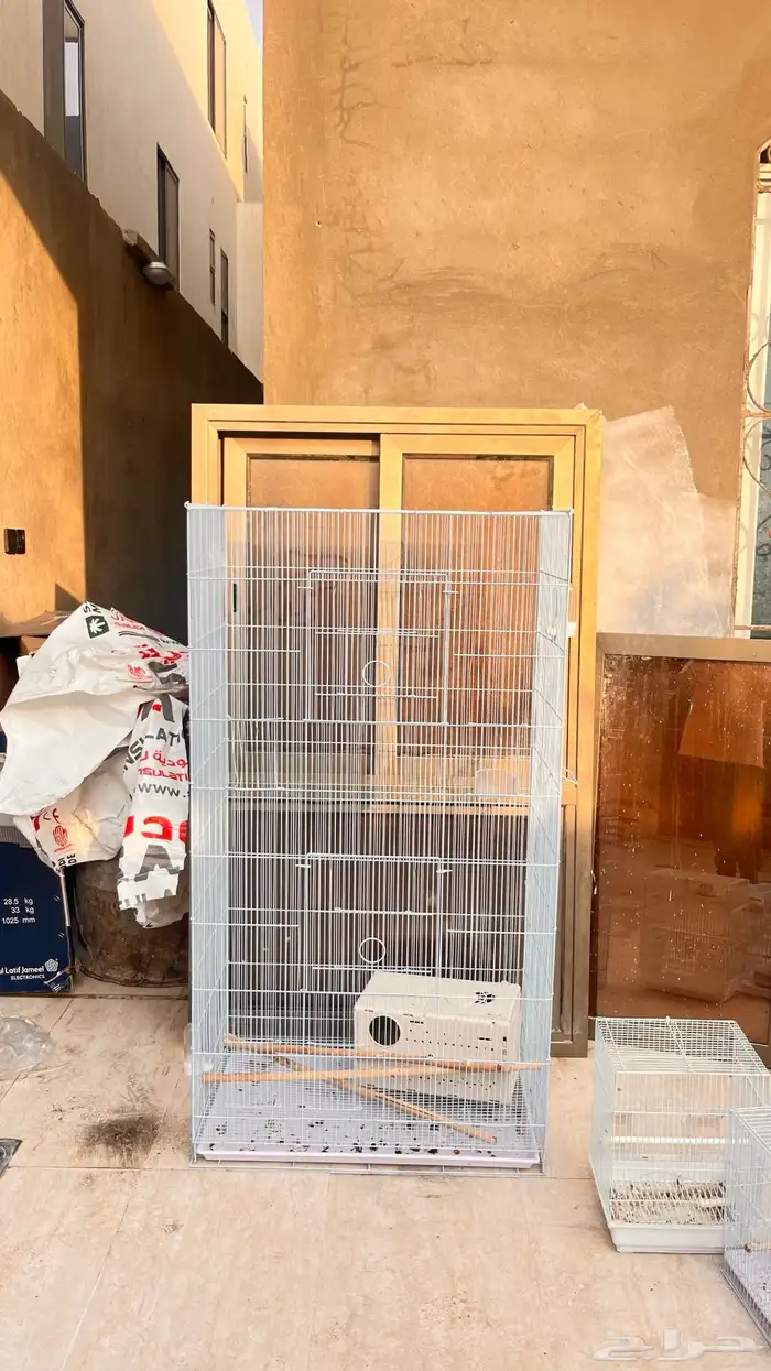 للبيع قفص كبير عصافير 0