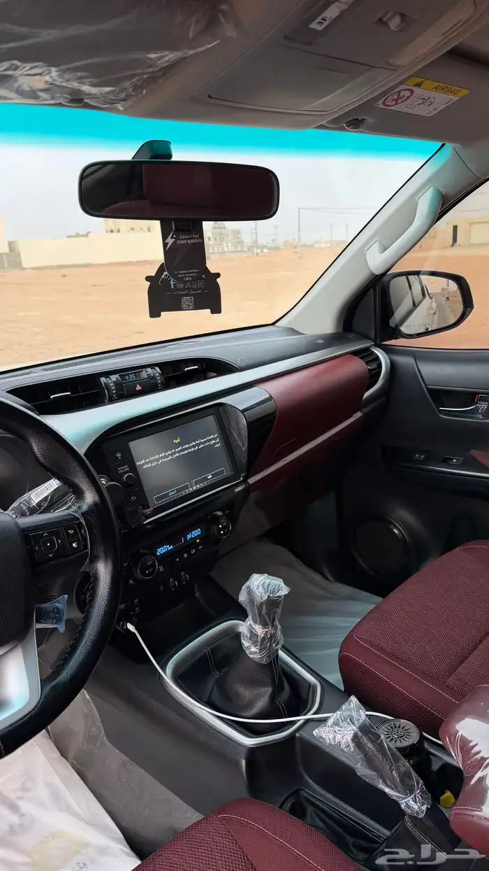 تويوتا هايلوكس SGLX 2022 ديزل مستعملة للبيع 13