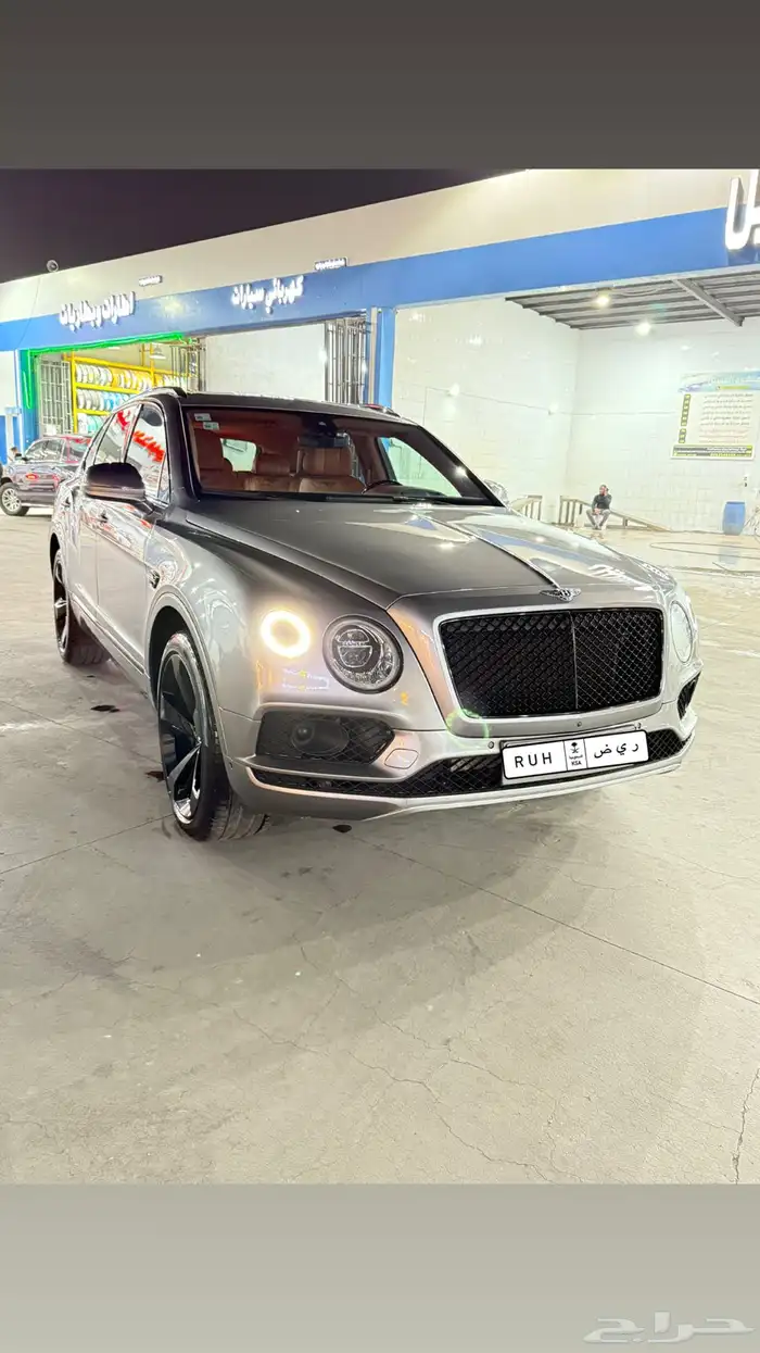 جيب بنتلي للبيع 1