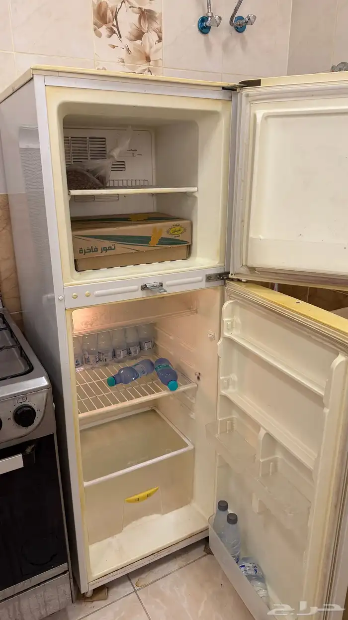 ثلاجة البيع عجل 1