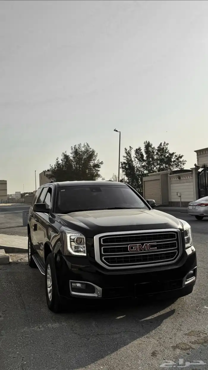 يوكن 2017 اسود دبل 1