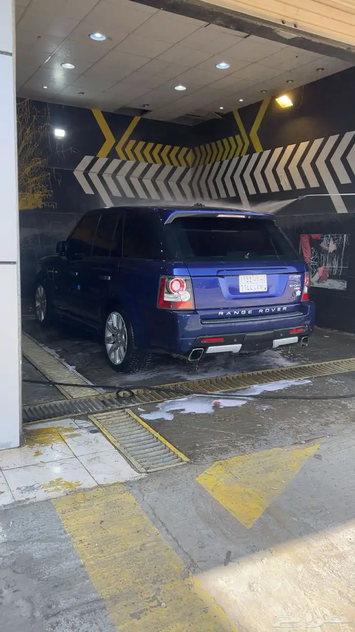 رنج روفر سوبر تشارج 10