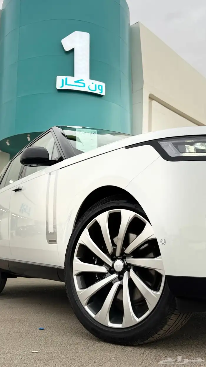 رنج روفر اوتو بيوغرافي 2025 اوف وايت 2