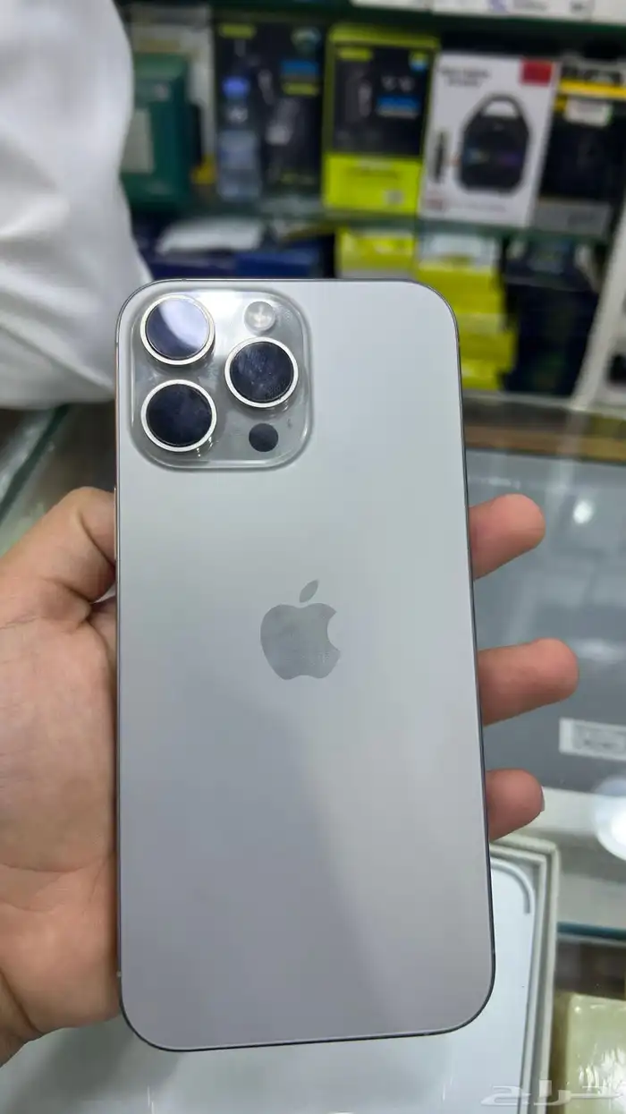 ايفون 16 برو ماكس الجوال بحاله الوكاله موجود تابي وتمارا 3