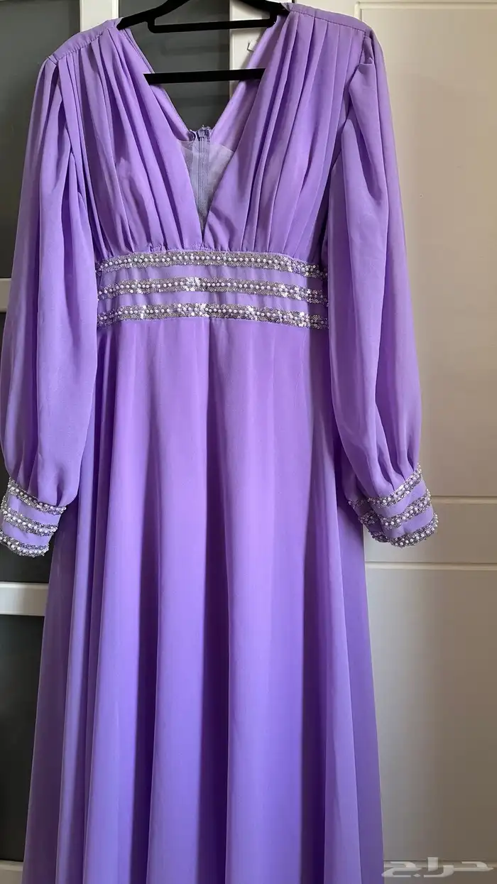 فستان جديد للبيع 100 ريال 0