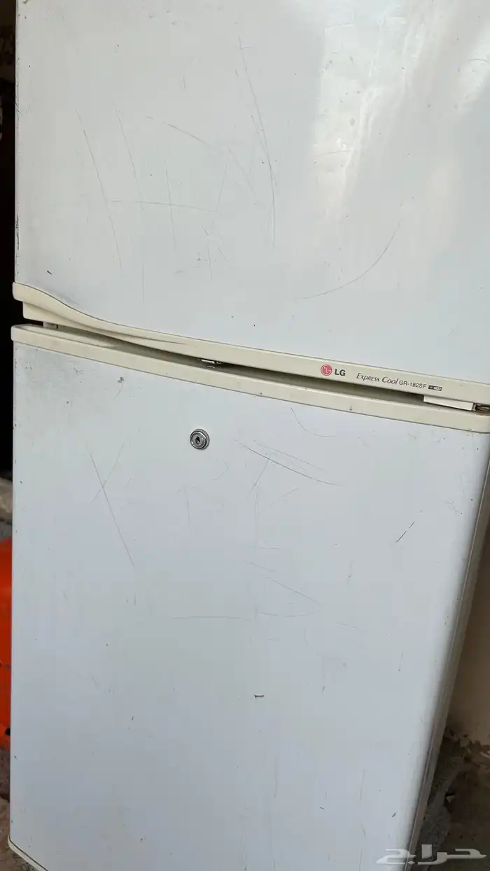 ثلاجة LG مستعملة بسعر مغري 0
