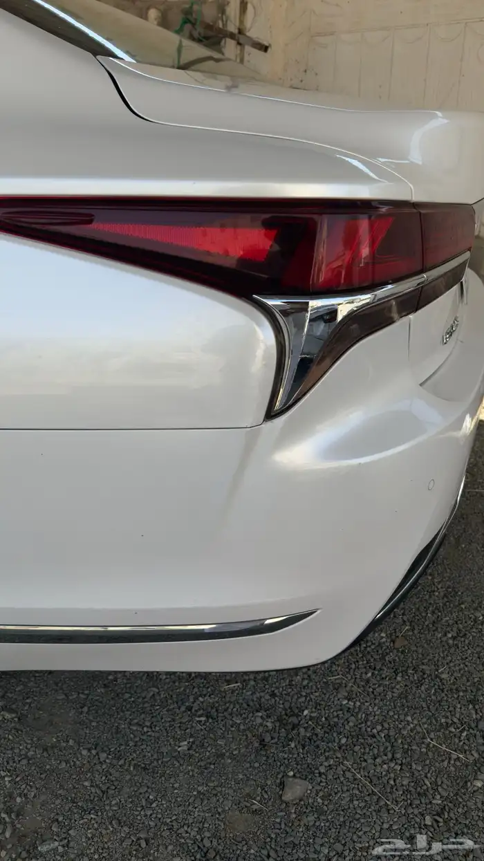 لكزز LS500 h شرط 2018 5