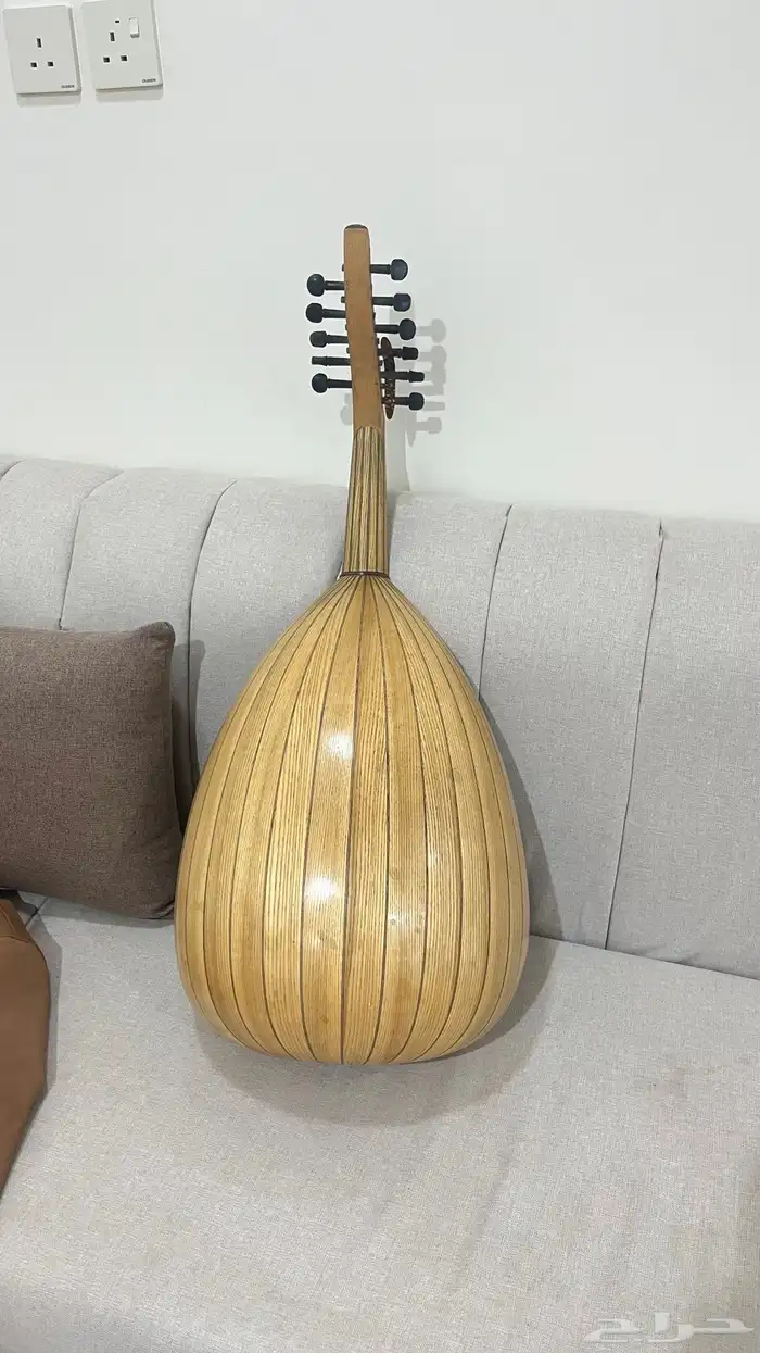 عود عزف للبيع ( عبد العال خلاف 0