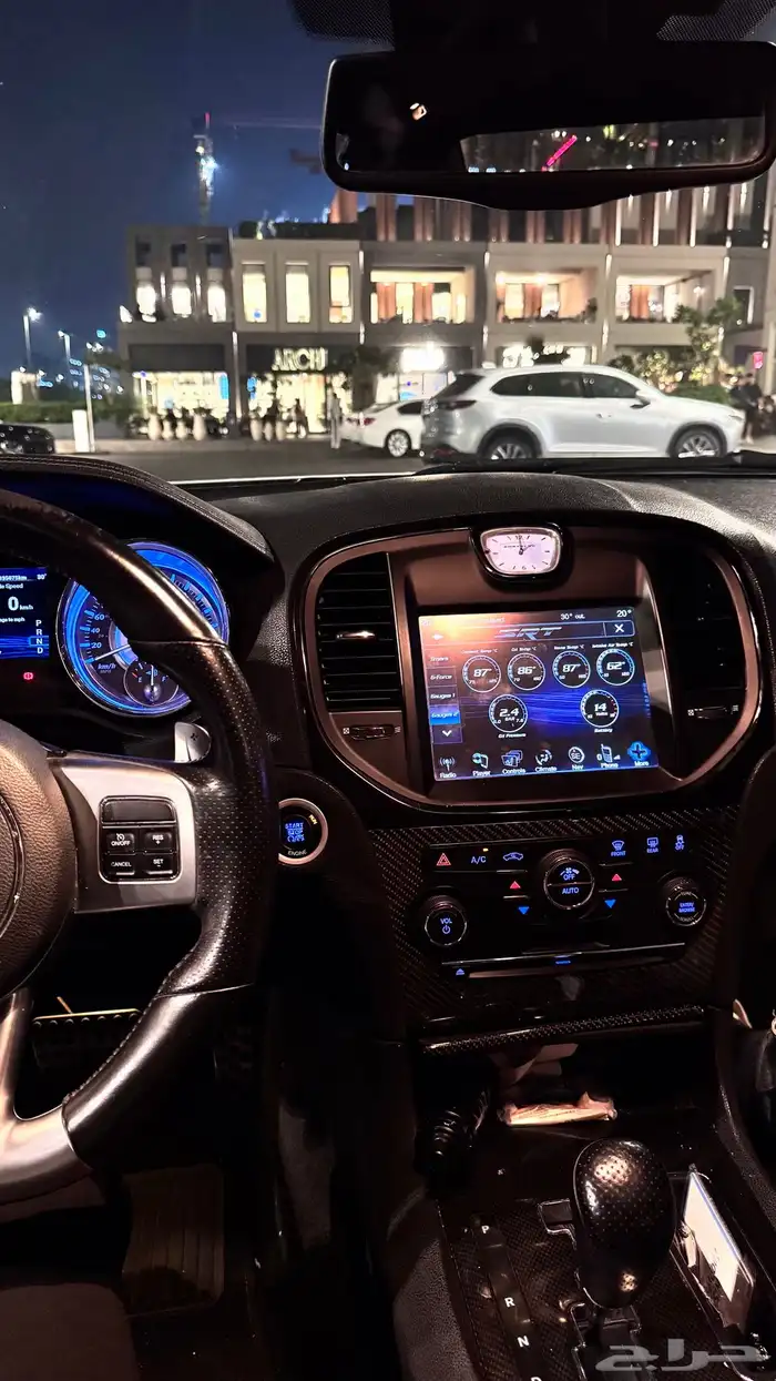 srt 2012 كرايزلر 7