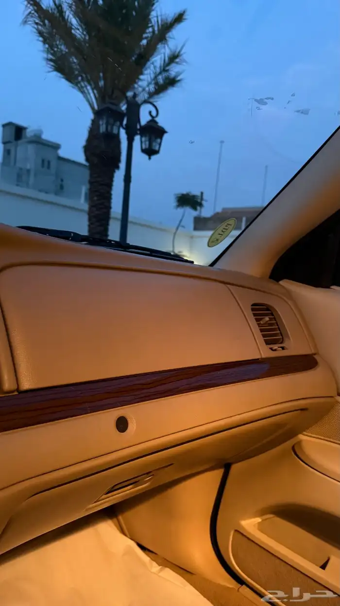 فورد كراون فكتوريا 2011 مدني مخزن 37