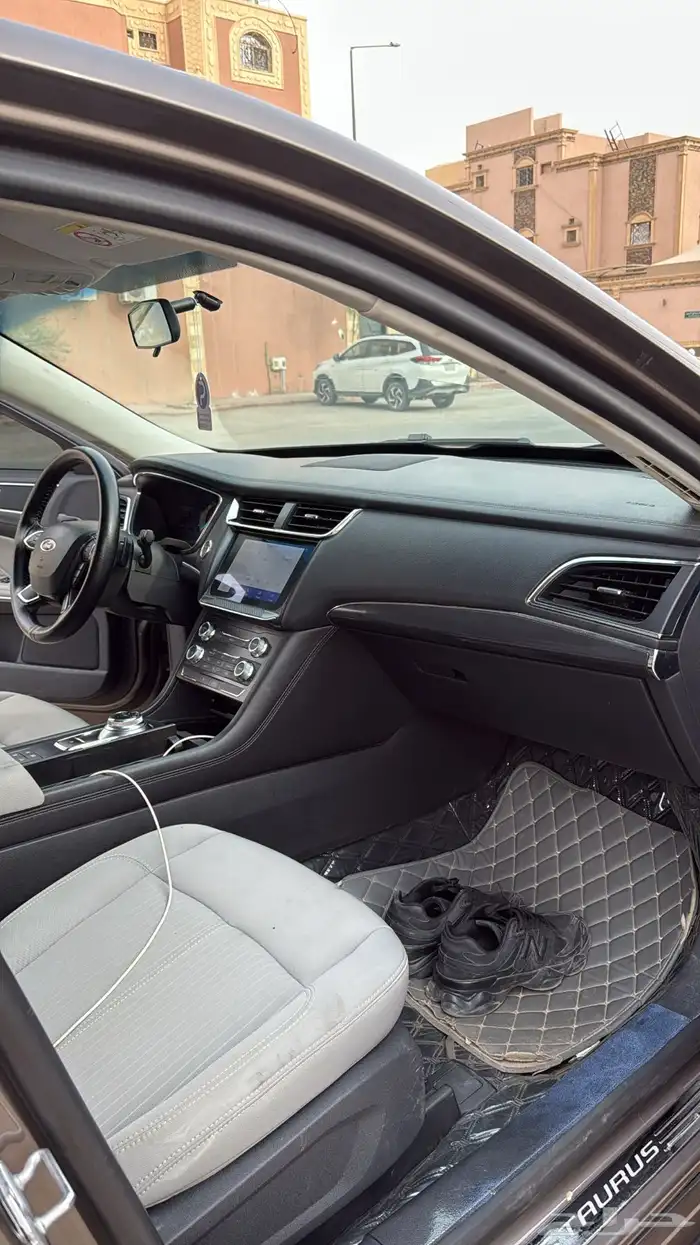 فورد تورس 2020 9