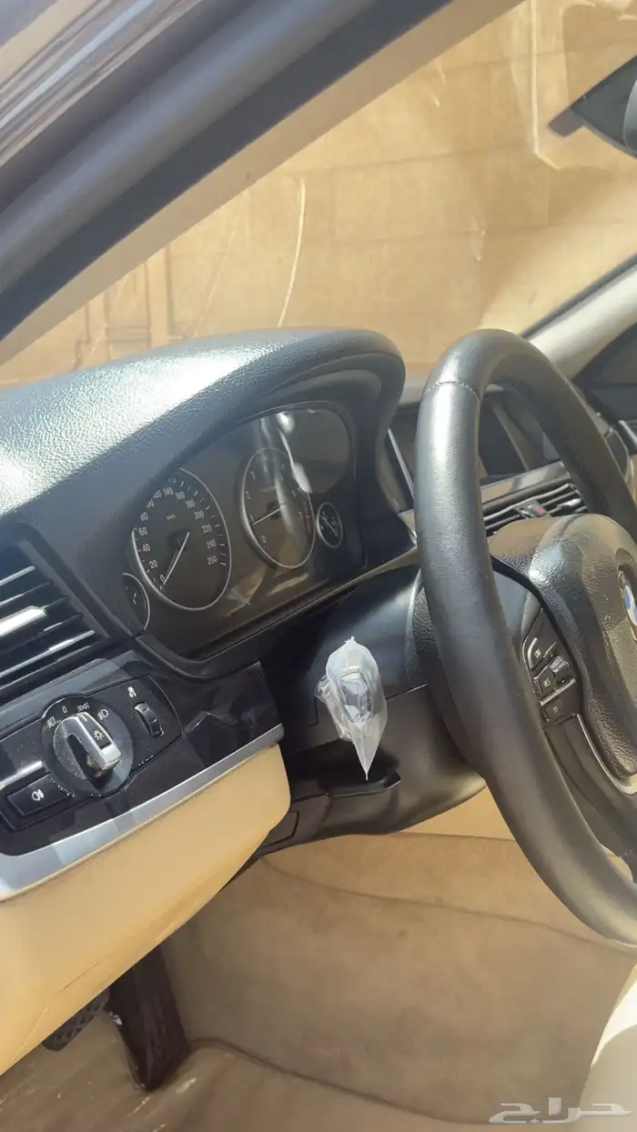 بي ام دبليو الفئه الخامسه 2015 4