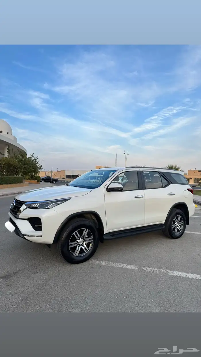 فورشنر 2022 6 سلندر VX 0