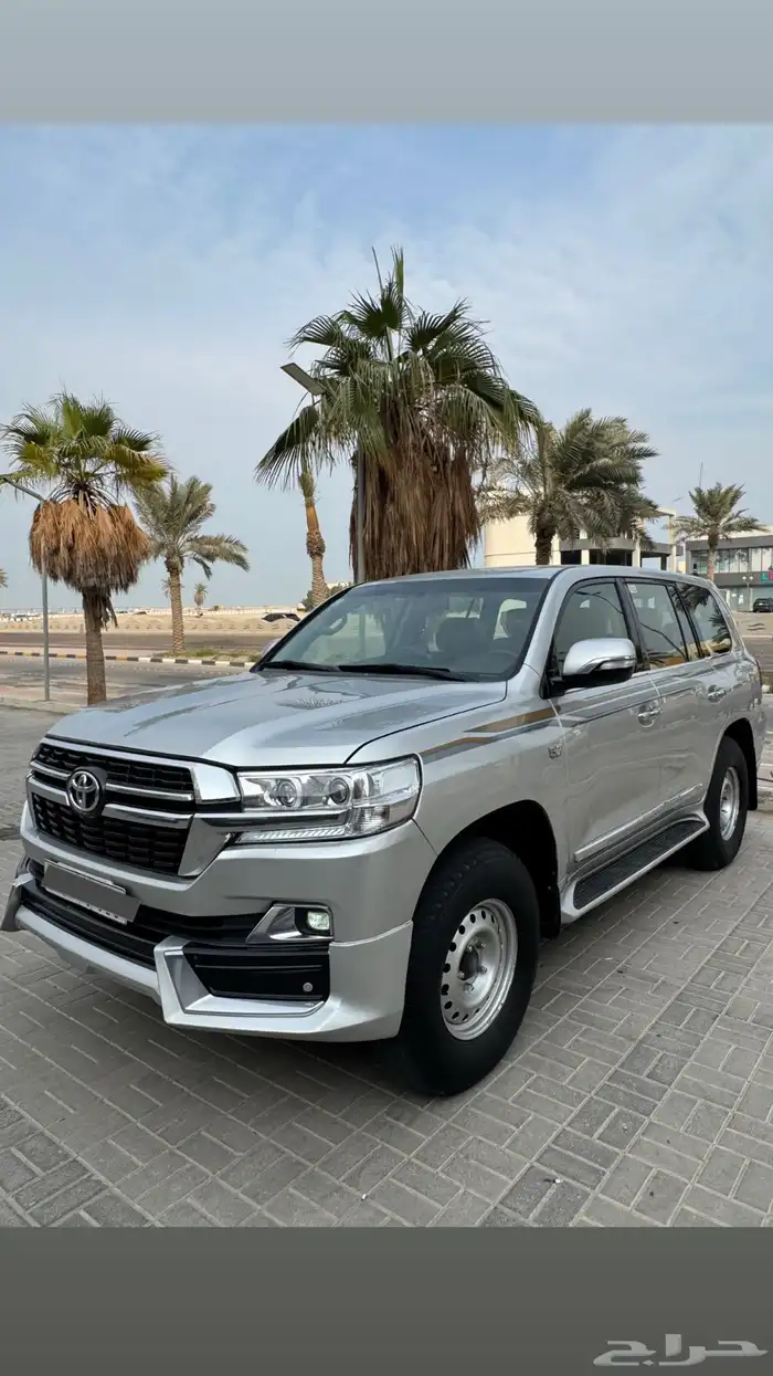 لاندكروزر 2009 محول 2021 3