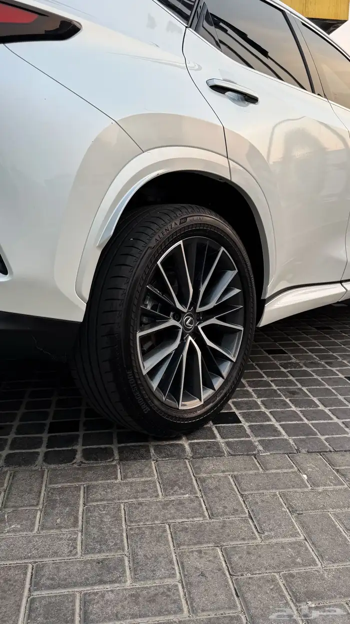 لكزس nx350 فل كامل 2024 8