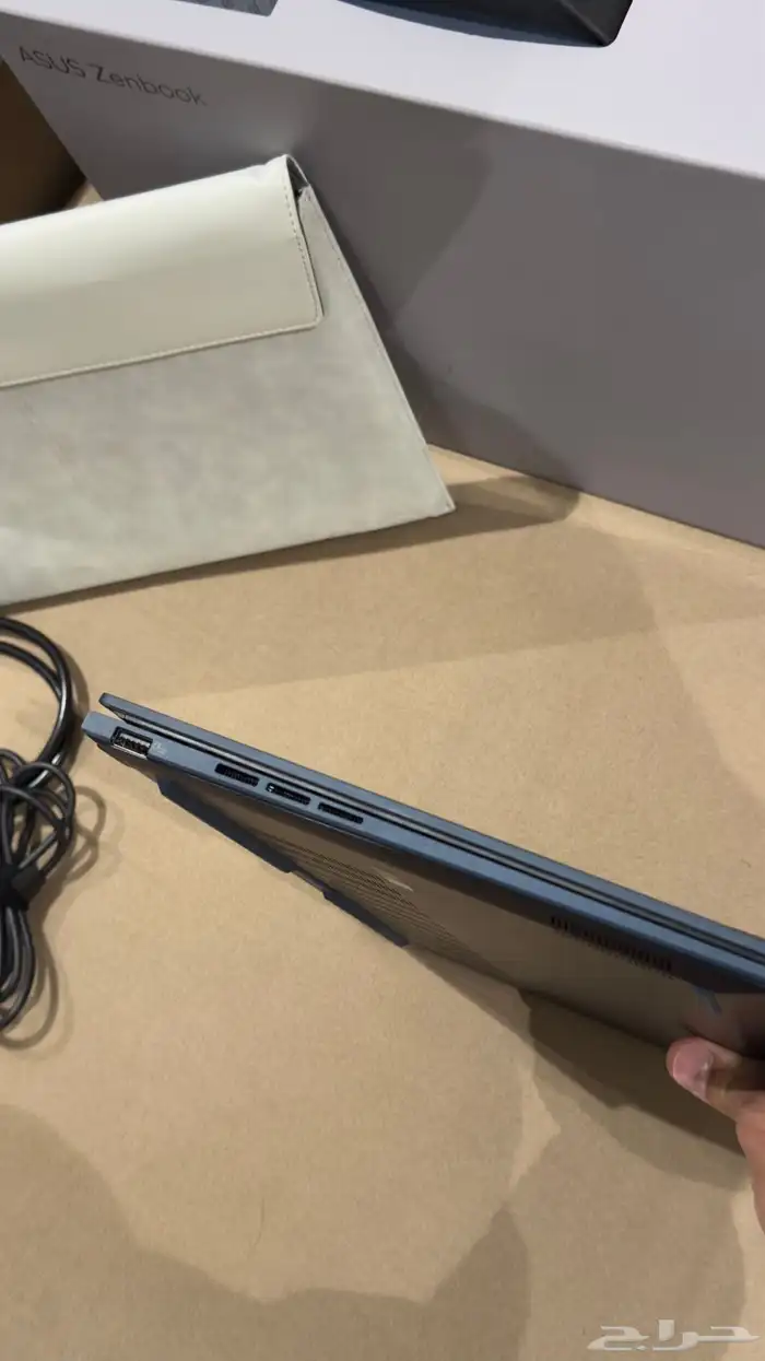 لابتوب اسوس زينبوك 1 تيرا 32 جيجا رام 6