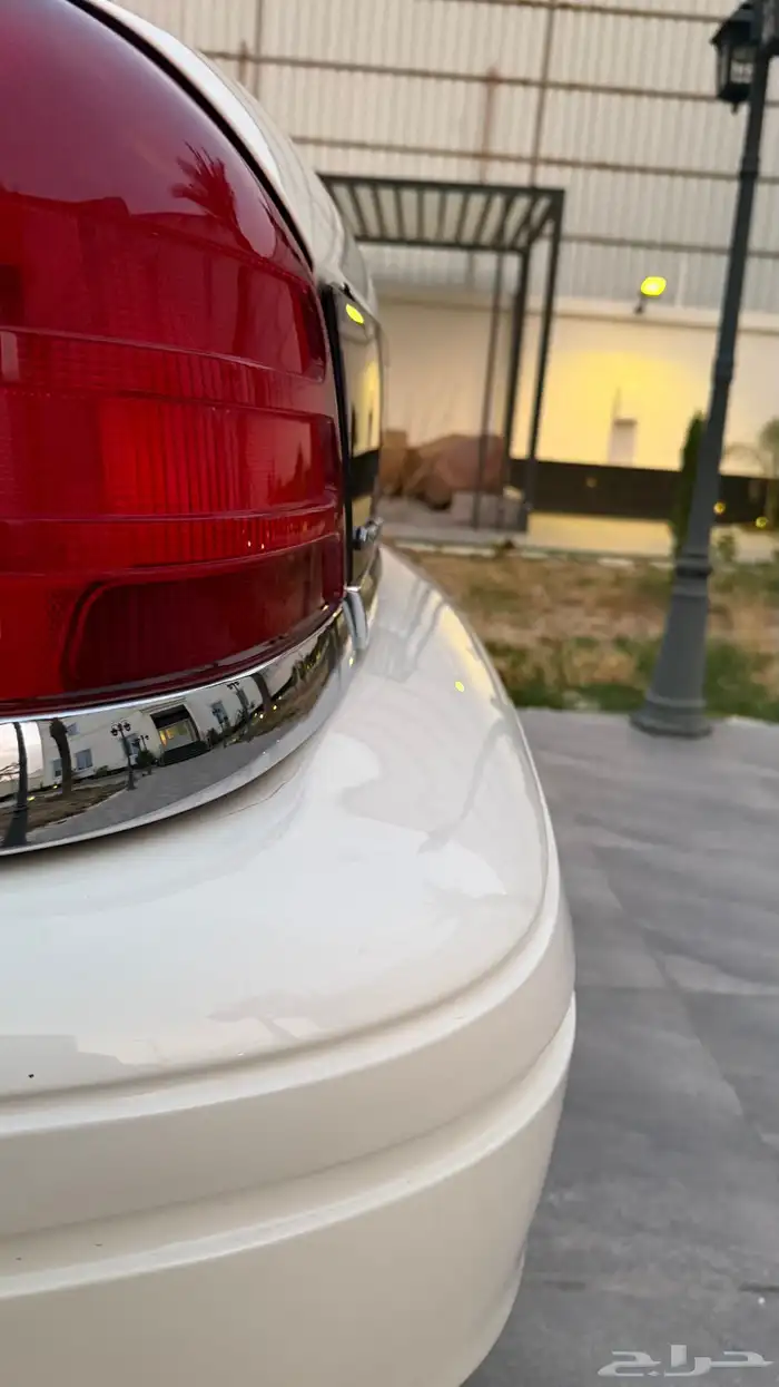 فورد كراون فكتوريا 2011 مدني مخزن 23