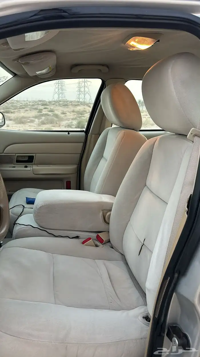 فورد فكتوريا 2011 25