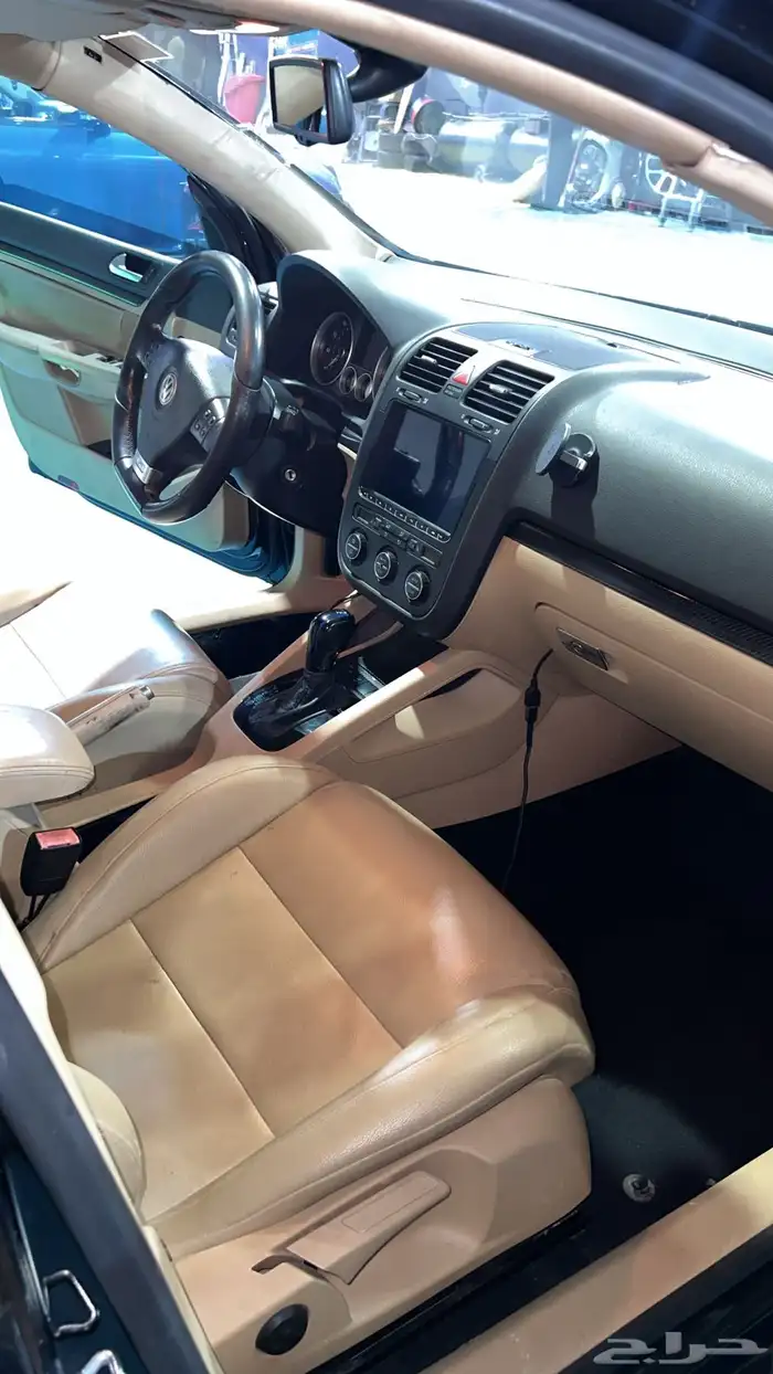 2007 فولكس فاجن جولف ار R32 MK5 مع لوحه مميزه 3