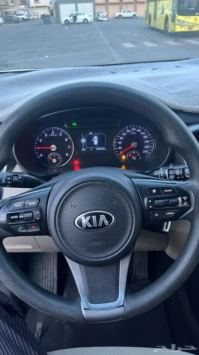 كيا سورنتو 2016 10
