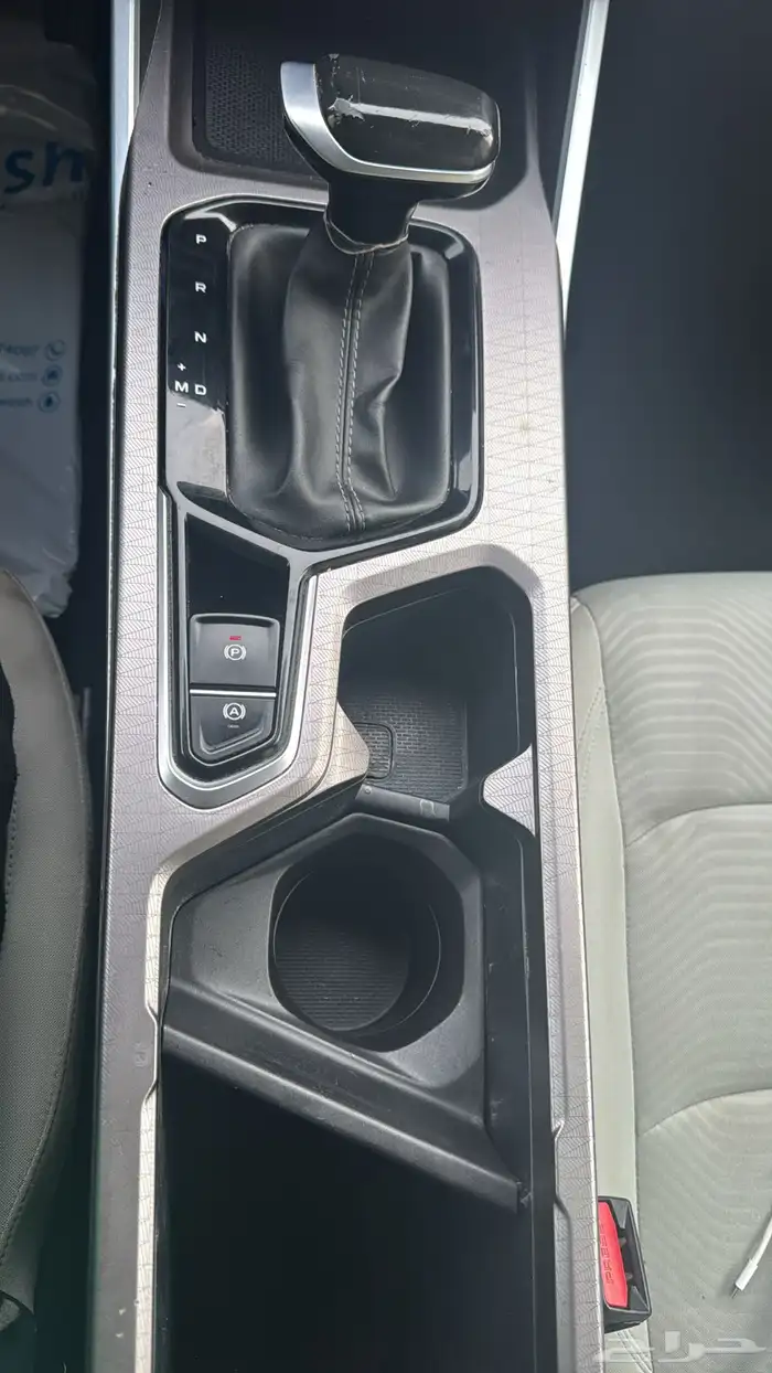 جيلي ام جراند 2023 15