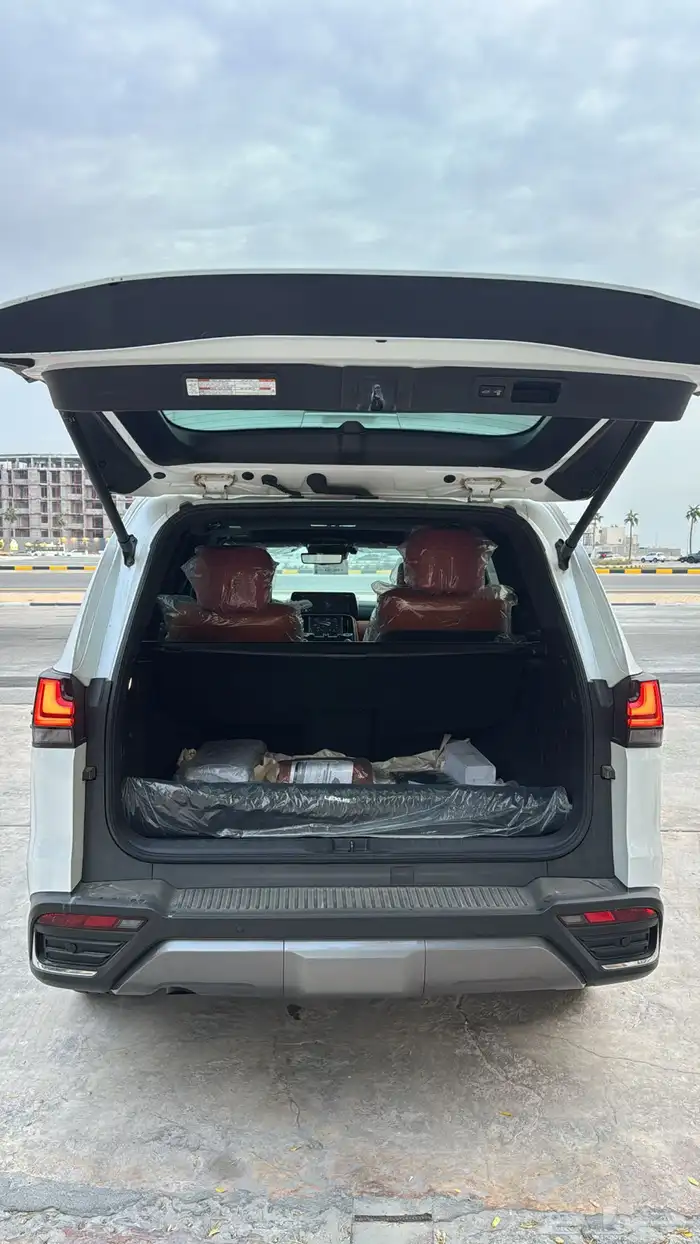 جيب لكزس LX 600 VIP 2023 10