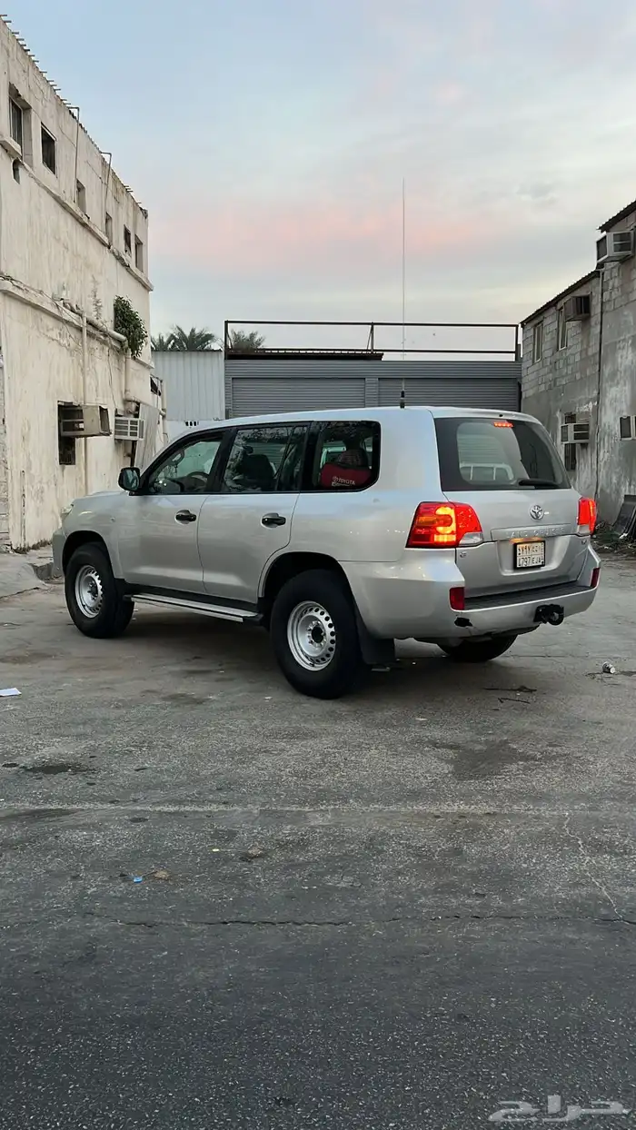 لاند كلوزر 2010 1