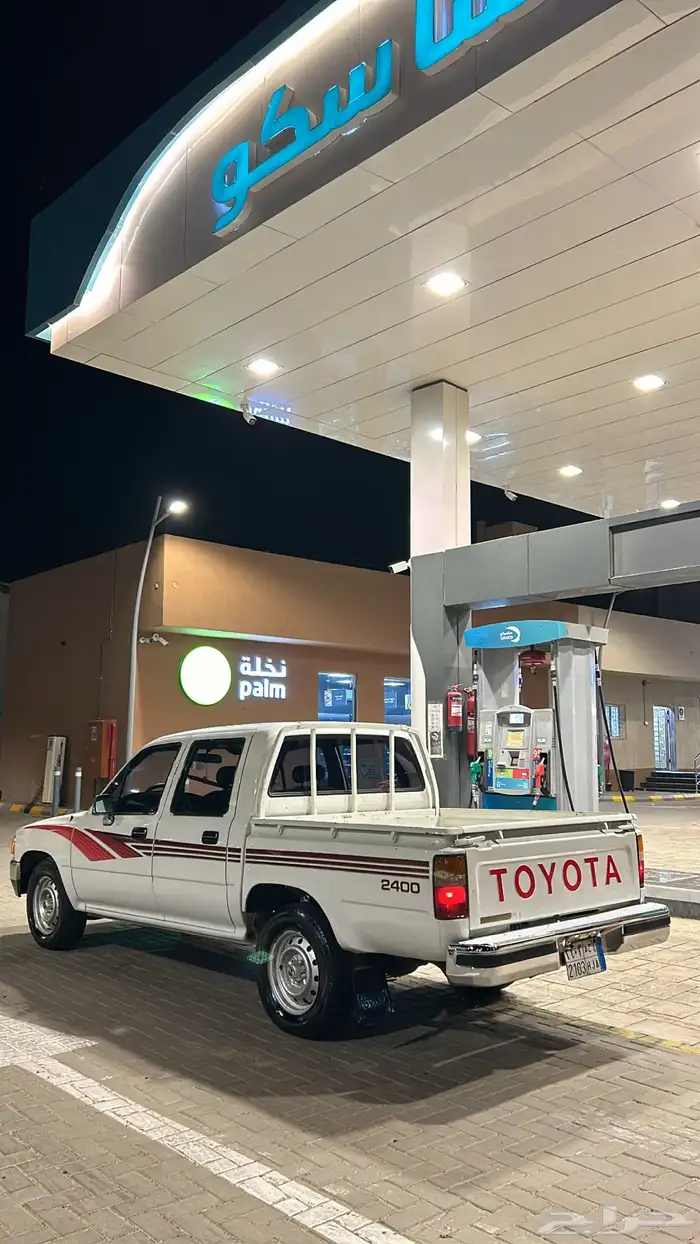 هايلوكس للبيع 3